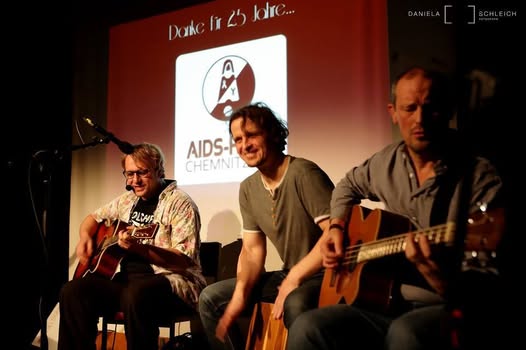 Datei:2015-12-21 Solche Facebook 1017206378323314-01.jpg